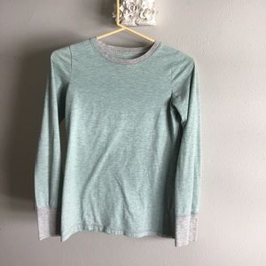 Basic long sleeve tee
